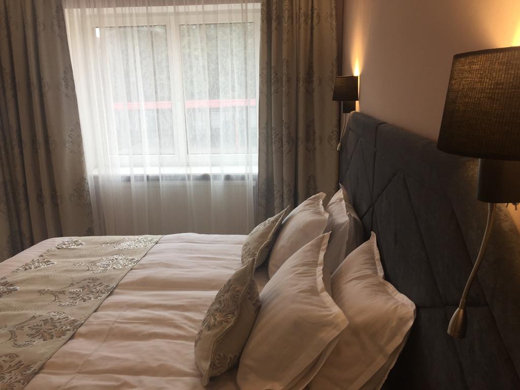 Kiem Premium Apartments บราชอฟ ภายนอก รูปภาพ