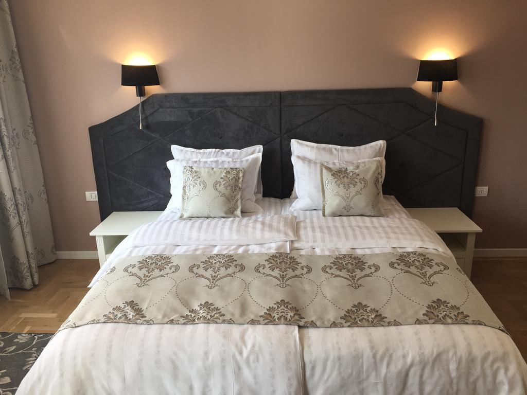 Kiem Premium Apartments บราชอฟ ภายนอก รูปภาพ