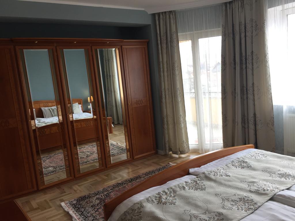 Kiem Premium Apartments บราชอฟ ภายนอก รูปภาพ
