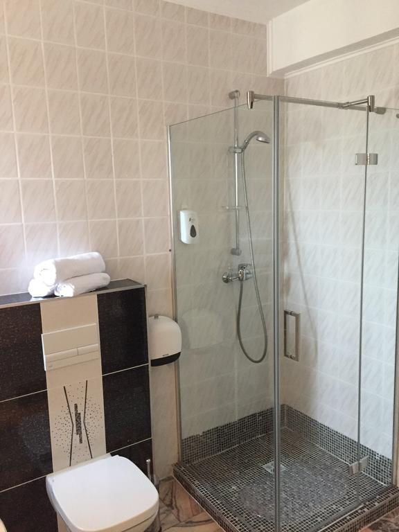 Kiem Premium Apartments บราชอฟ ภายนอก รูปภาพ